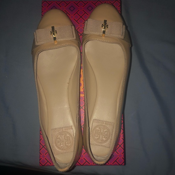 Tory Burch Flats - Picture 1 of 4
